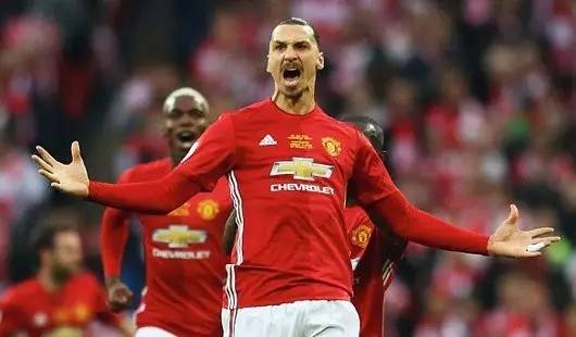 子足球队 子足球队