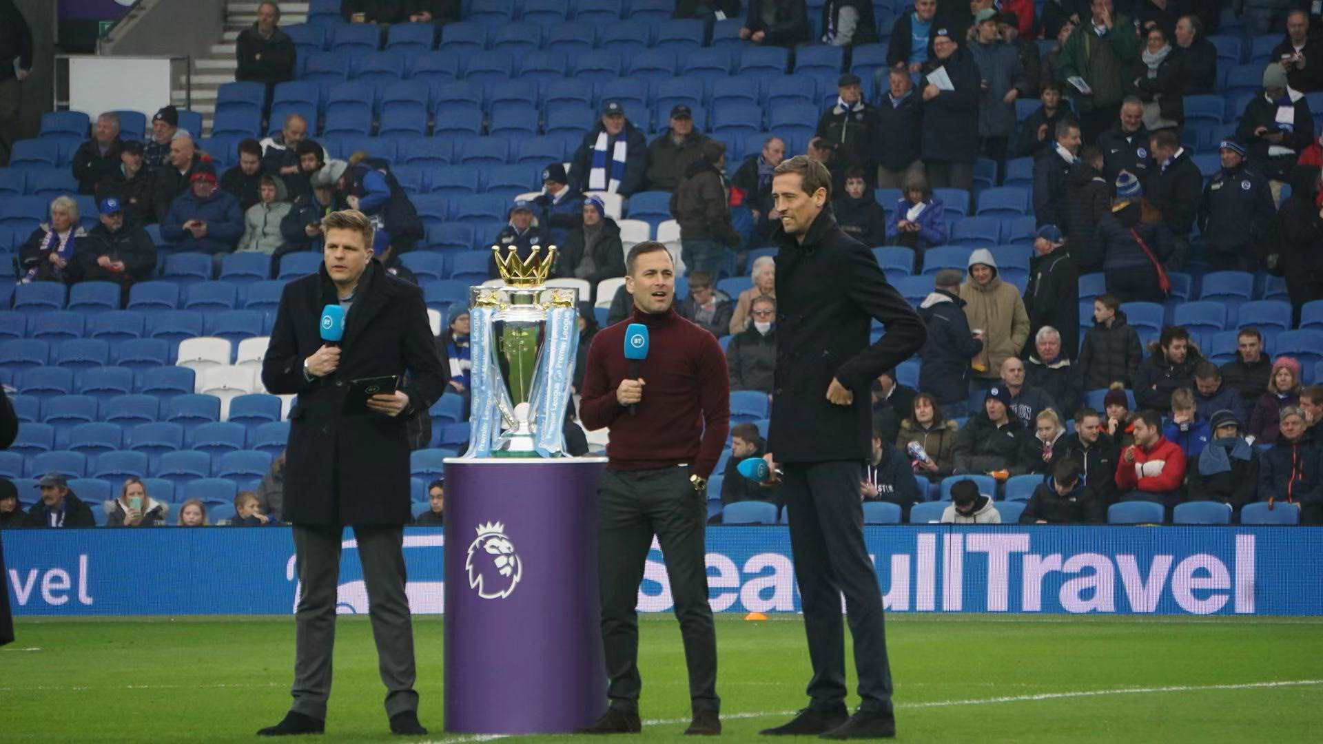 张家朗击败 张家朗击败